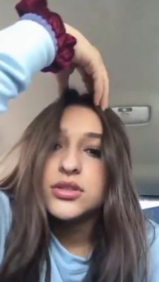 instagramlive2920101.jpg