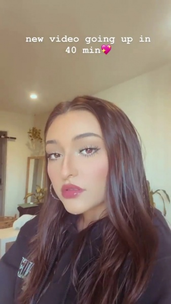 tstory21-281624.jpg